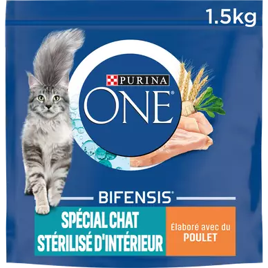 Croquettes pour chat stérilisé Poulet Céréales Complètes PURINA ONE- 1,5kg