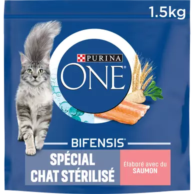 Croquettes pour chat adulte stérilisé Saumon, Blé PURINA ONE - 1,5kg
